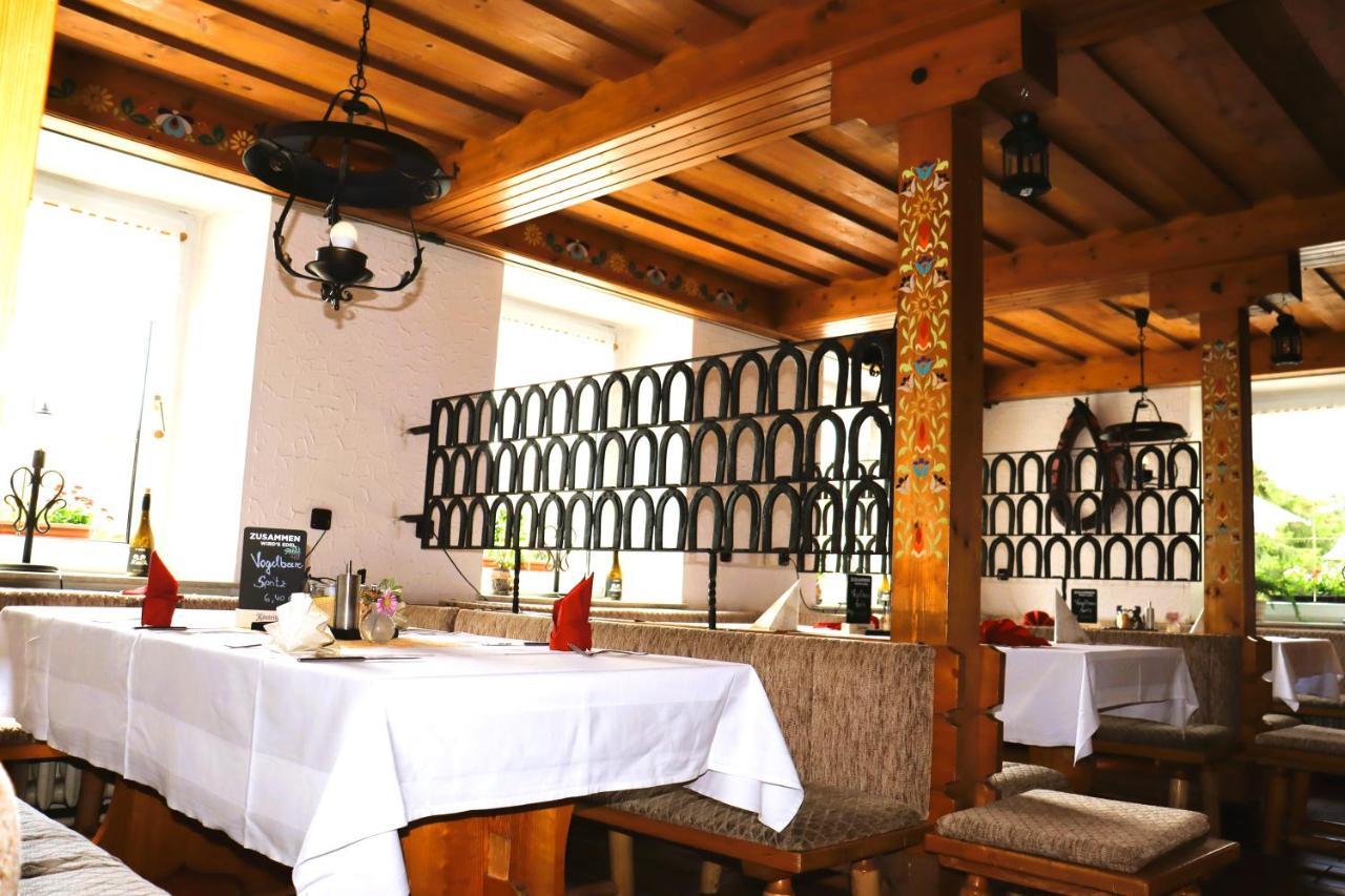 Schwarzes Ross Hotel & Restaurant Обервиезентал Екстериор снимка