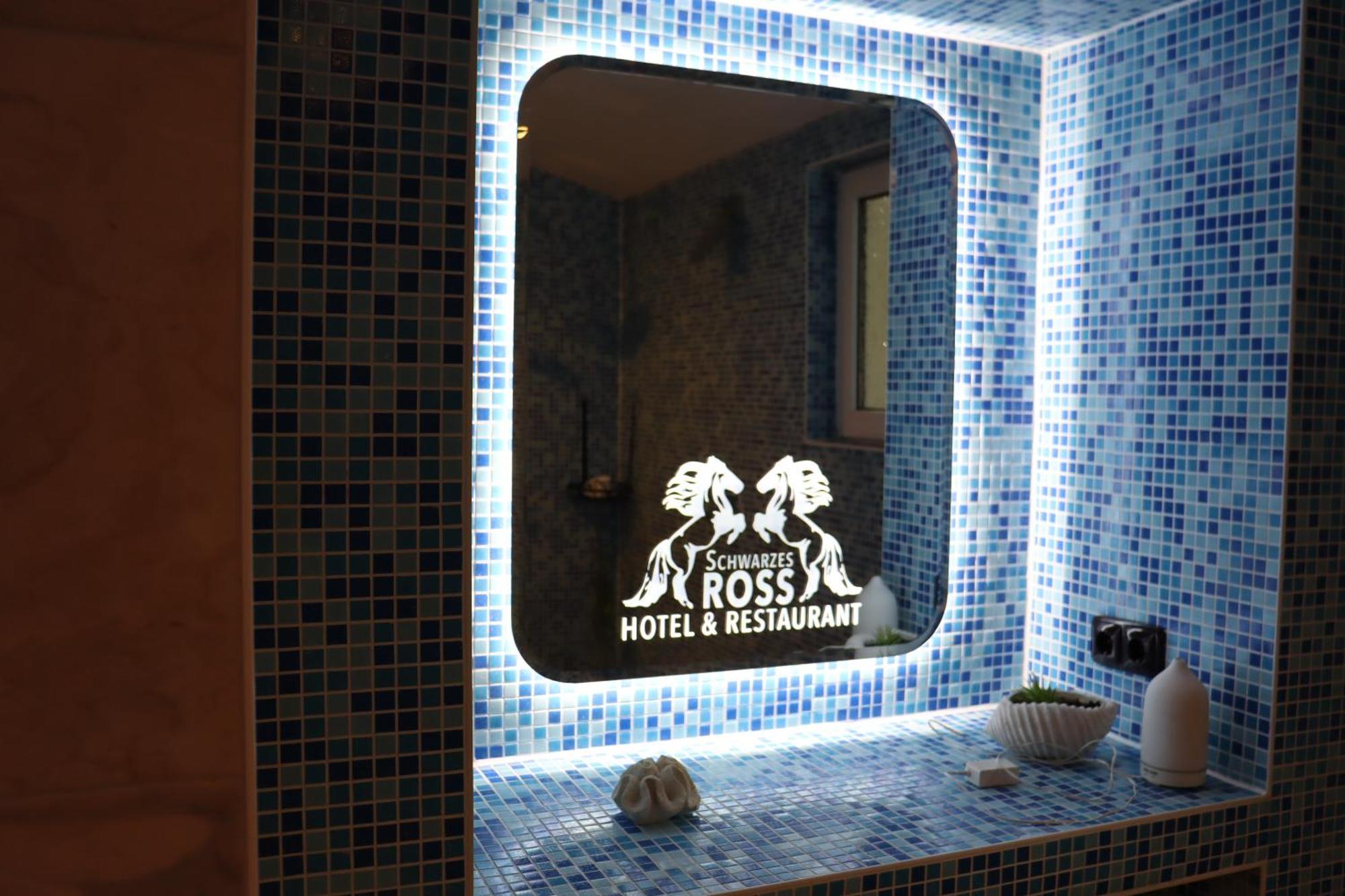 Schwarzes Ross Hotel & Restaurant Обервиезентал Екстериор снимка