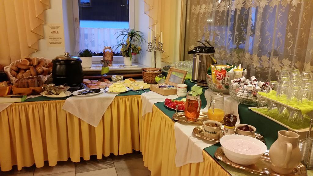 Schwarzes Ross Hotel & Restaurant Обервиезентал Екстериор снимка